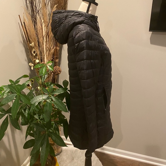✨Gap (NWOT) Lightweight Puffer Jacket Size XS✨ - Picture 9 of 13